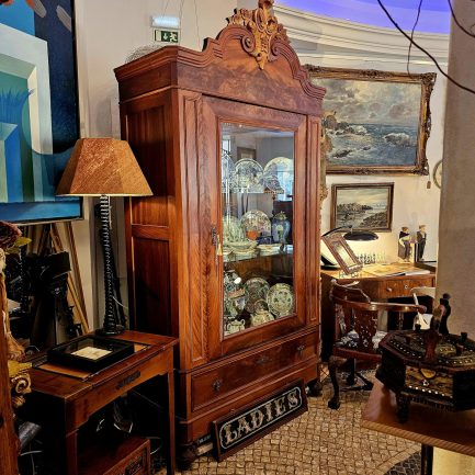 🌟 DISPLAY CABINET 🌟