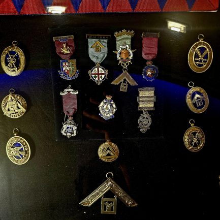🔱 MASONIC MEDALS AND JEWELS 🔱