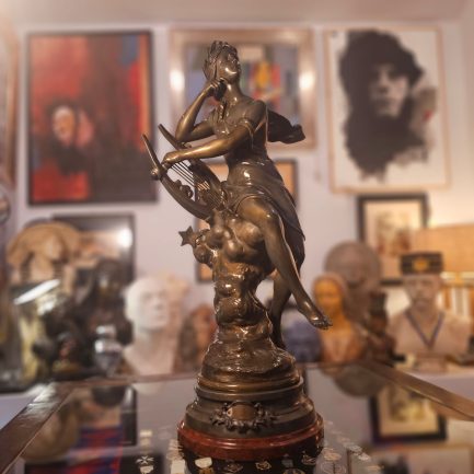 🌟 "RÊVERIE" - ELEGANCE AND INSPIRATION IN BRONZE 🌟