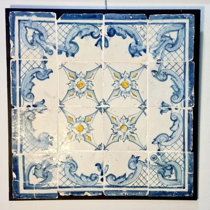 ✨ 18TH-CENTURY POMBALINO TILE PANEL ✨