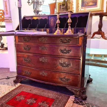 🏛️ EXCEPTIONAL DOM JOSÉ WRITING DESK – 18TH CENTURY