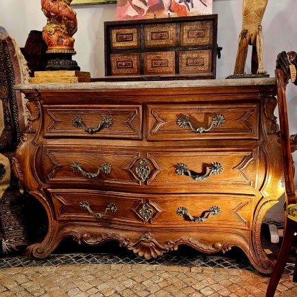 PORTUGUESE D. JOSÉ STYLE CHEST OF DRAWERS – A CARVED TREASURE IN WALNUT 🇵🇹✨