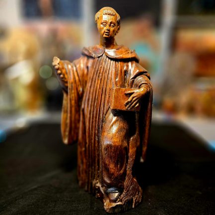 BENEDICTINE SAINT IN WOOD – 18th CENTURY, SILENCE, WISDOM AND DIVINE PRESENCE 🙏📖✨