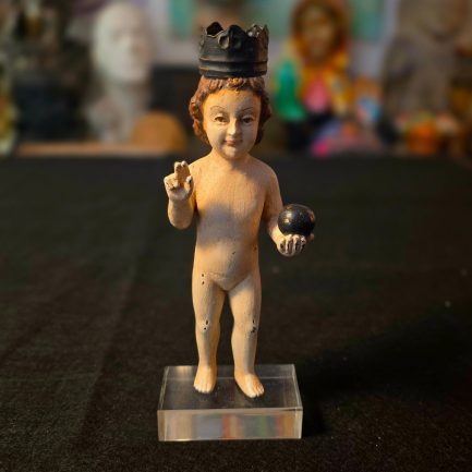 👑 ANTIQUE CHILD JESUS – THE POWER OF DIVINE SIMPLICITY ✨