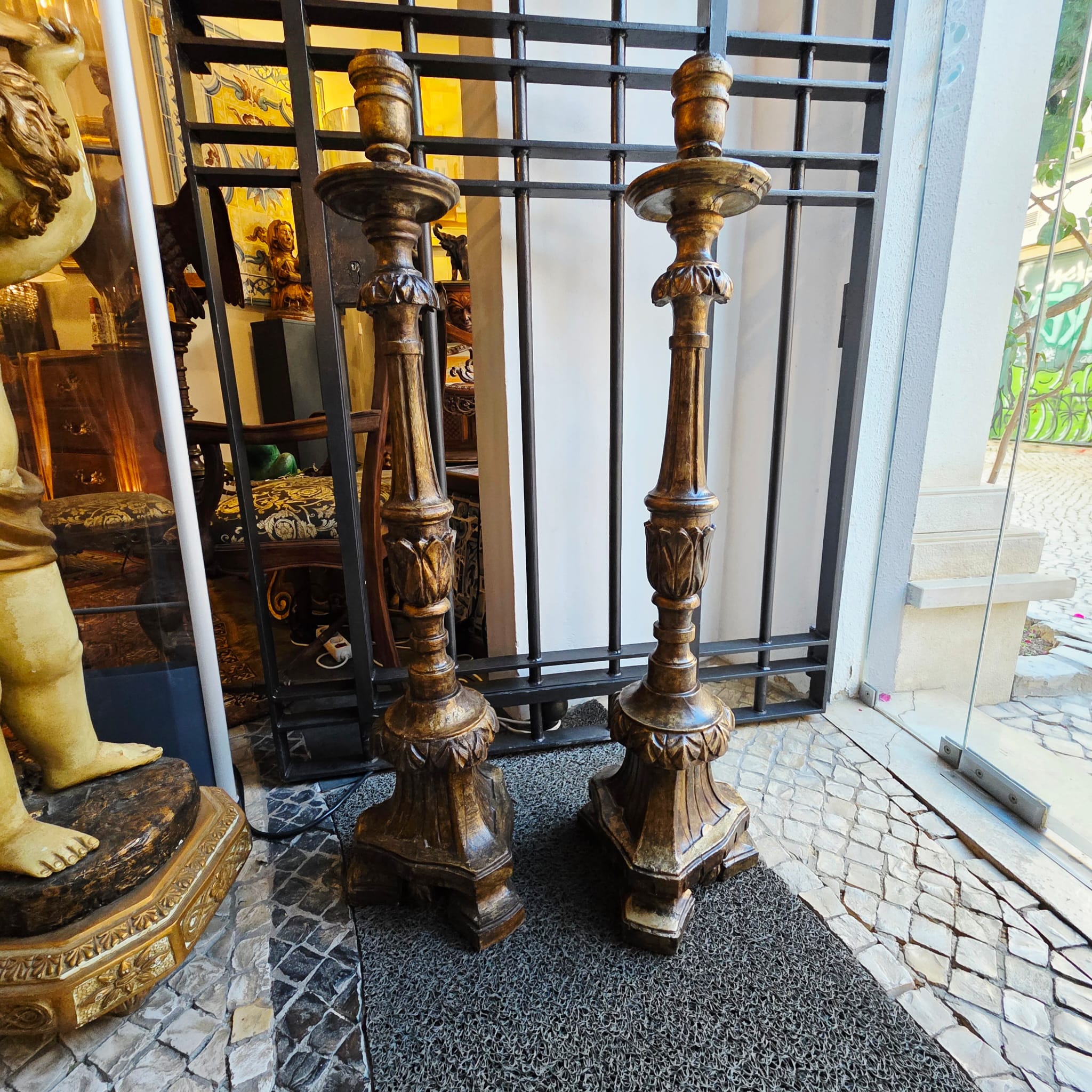 PAIR OF ALTAR TORCHERES – ANCIENT LIGHT IN OLD GOLD ✨🕯️