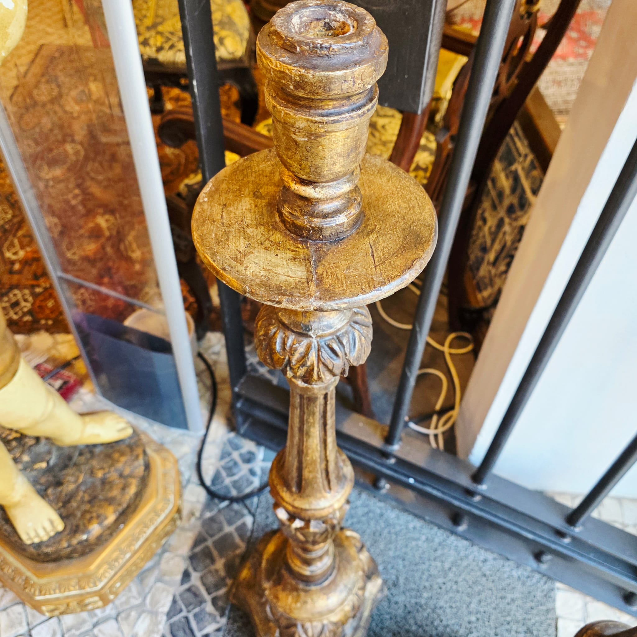 PAIR OF ALTAR TORCHERES – ANCIENT LIGHT IN OLD GOLD ✨🕯️ - Image 3