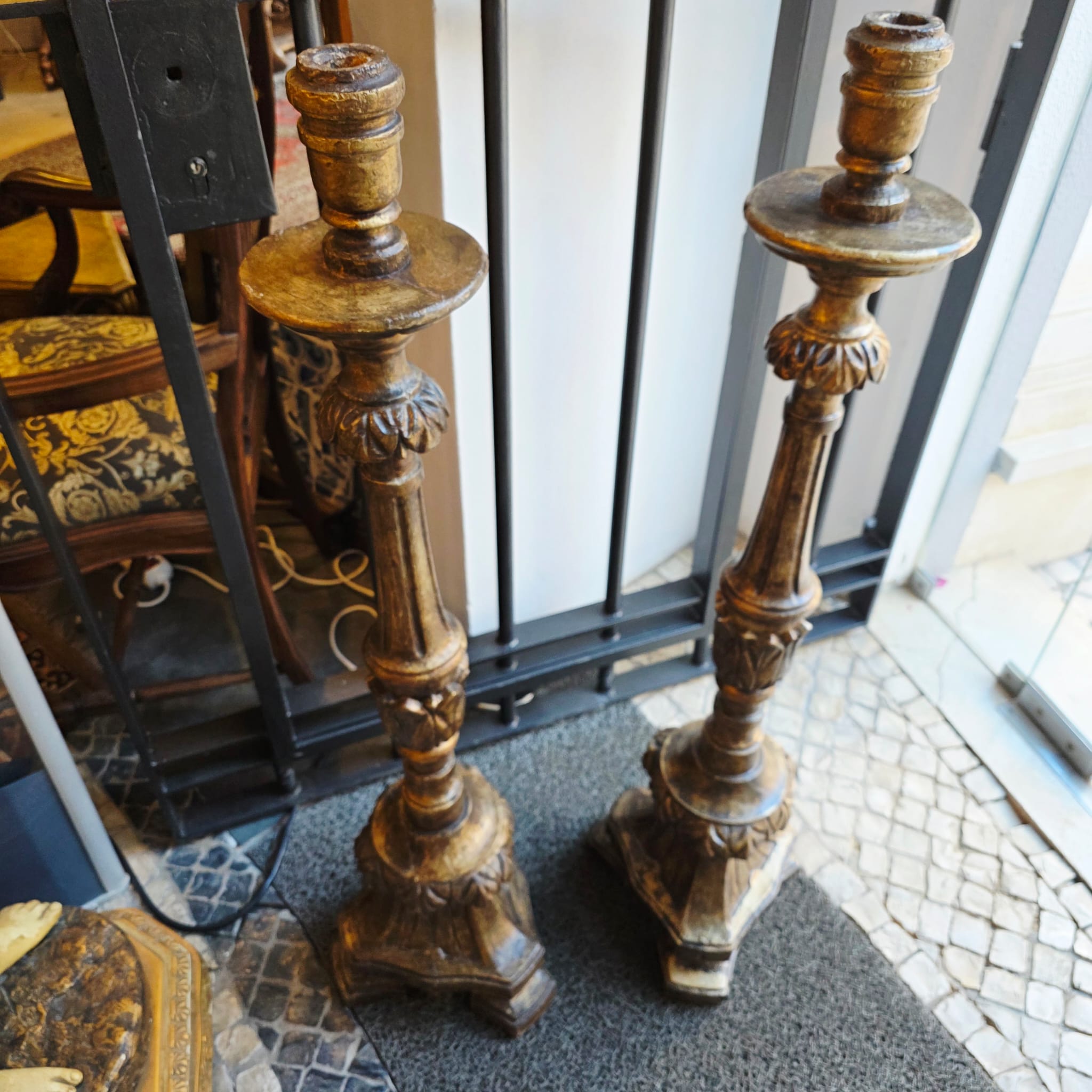 PAIR OF ALTAR TORCHERES – ANCIENT LIGHT IN OLD GOLD ✨🕯️ - Image 4