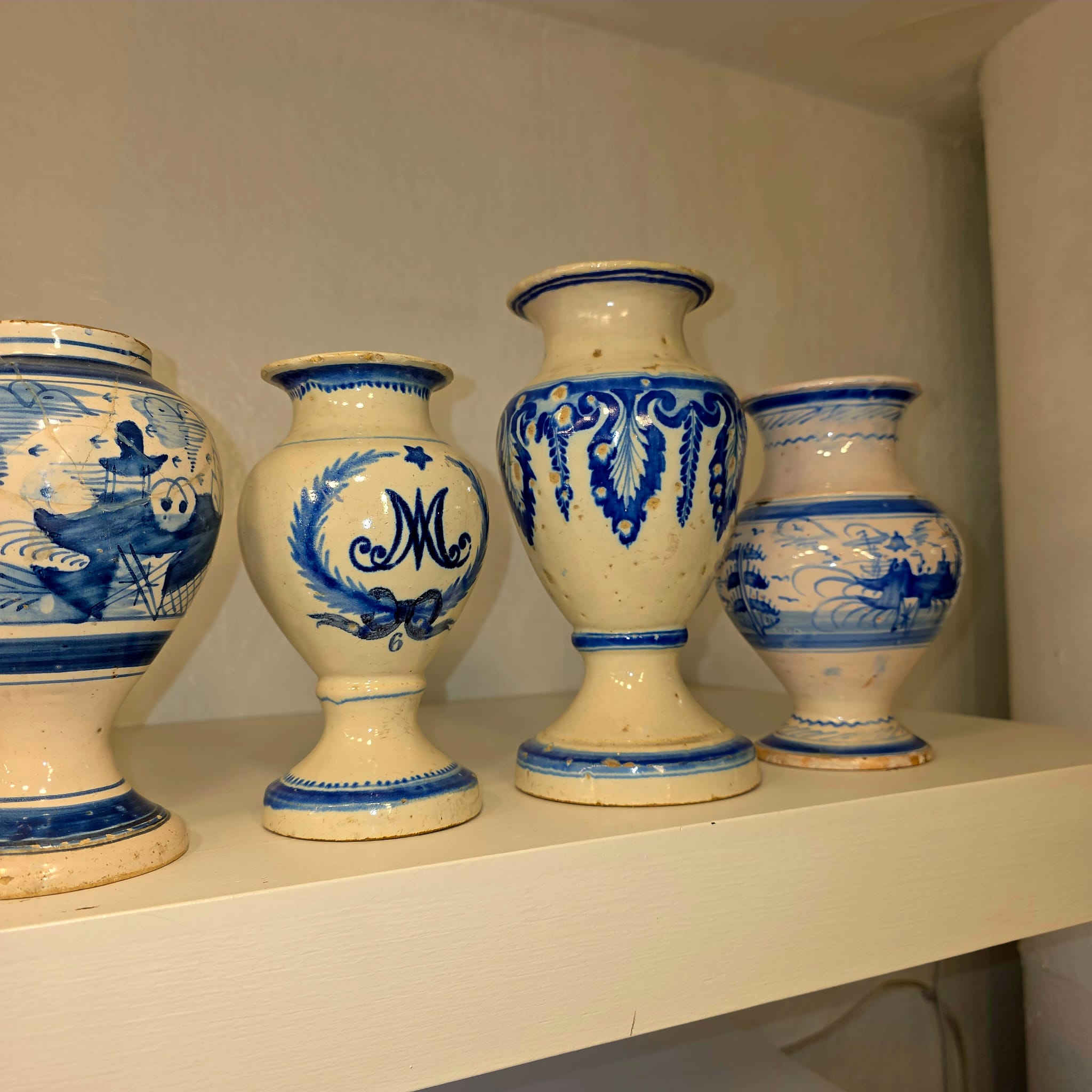 PORTUGUESE VASES — BLUE AND WHITE WITH AN APOTHECARY SOUL 🩵✨ - Image 3